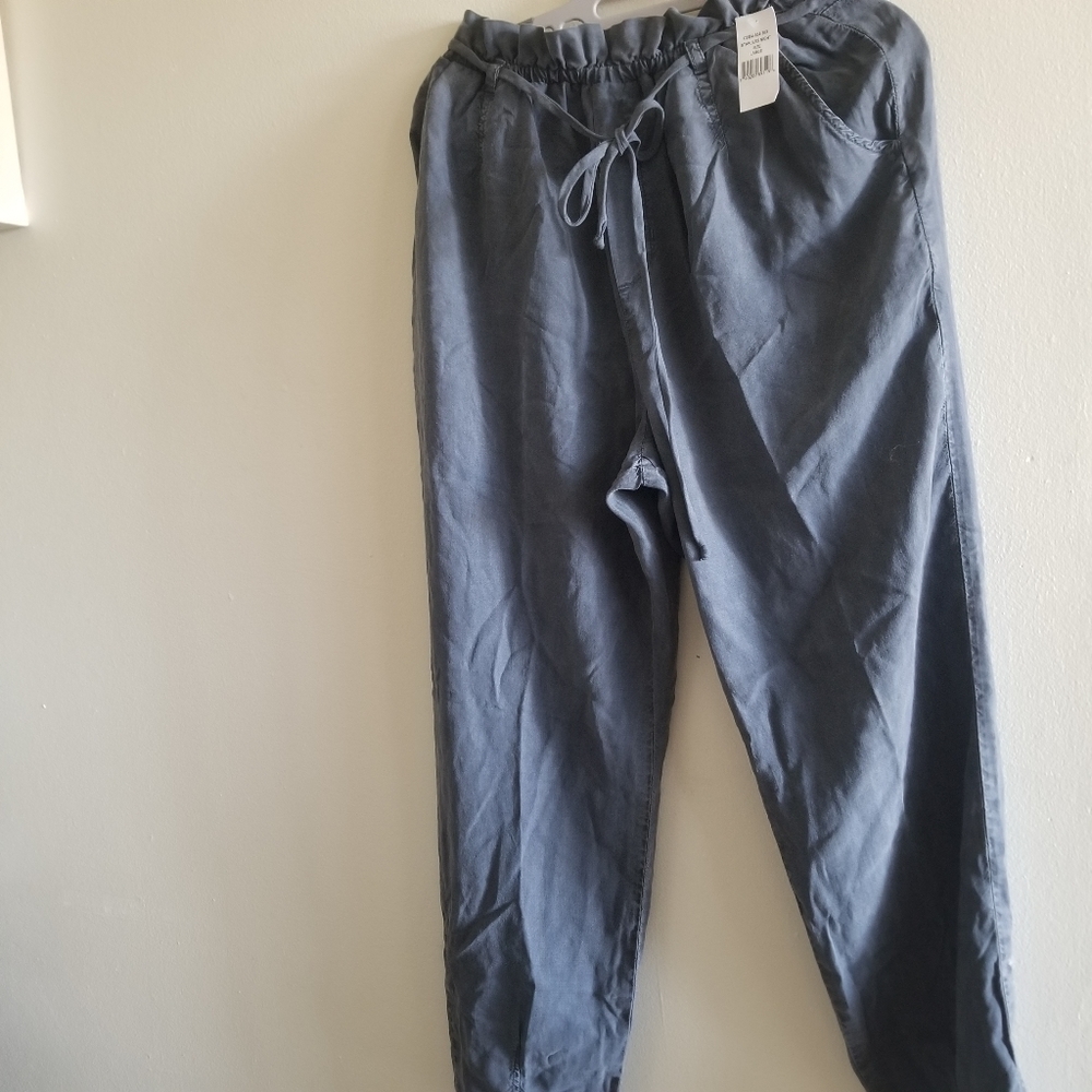 Dark gray trouser for women